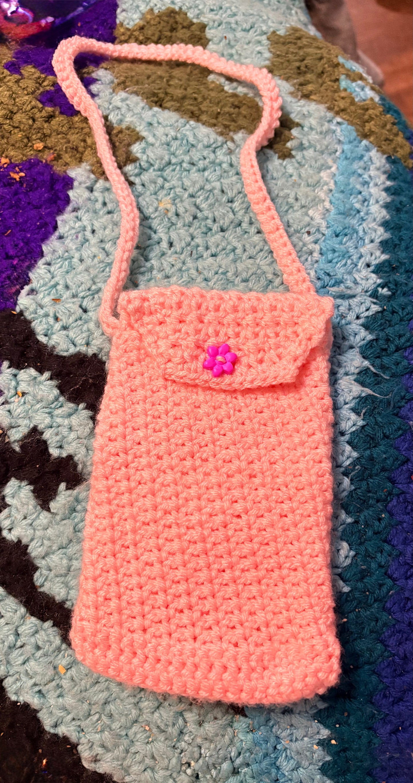 Crochet Crossbody Phone Bag